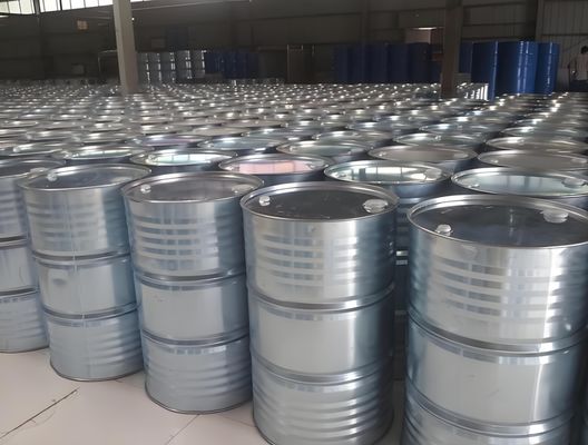 有機酸と有機アミンの溶媒ベースの分散剤D-106